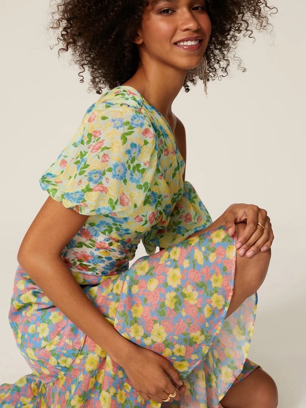 AMUR Pastel Floral 100% Silk Dress in Blue, Pink & Yellow size 0 - Picture 2 of 9